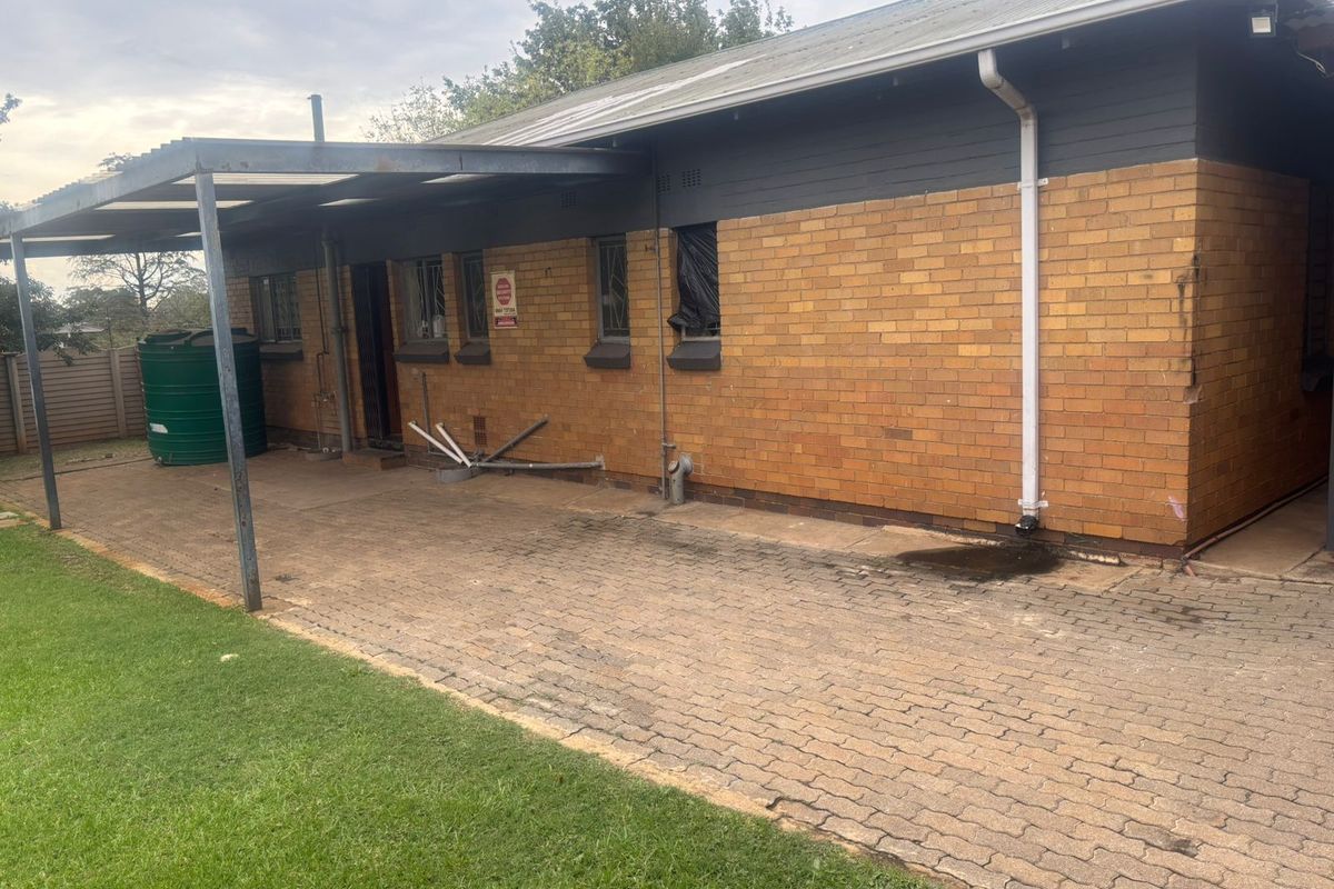 3 spacious Bedroom house for sale-Idea investment for opportunity - Photo 5