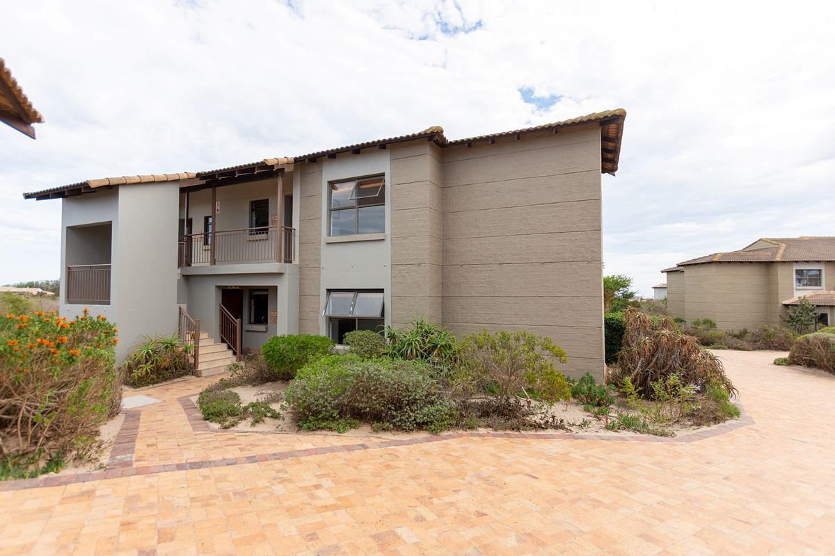 Secure Lifestyle Living, 3-Bedroom Apartment Close to All Amenities - Photo 2