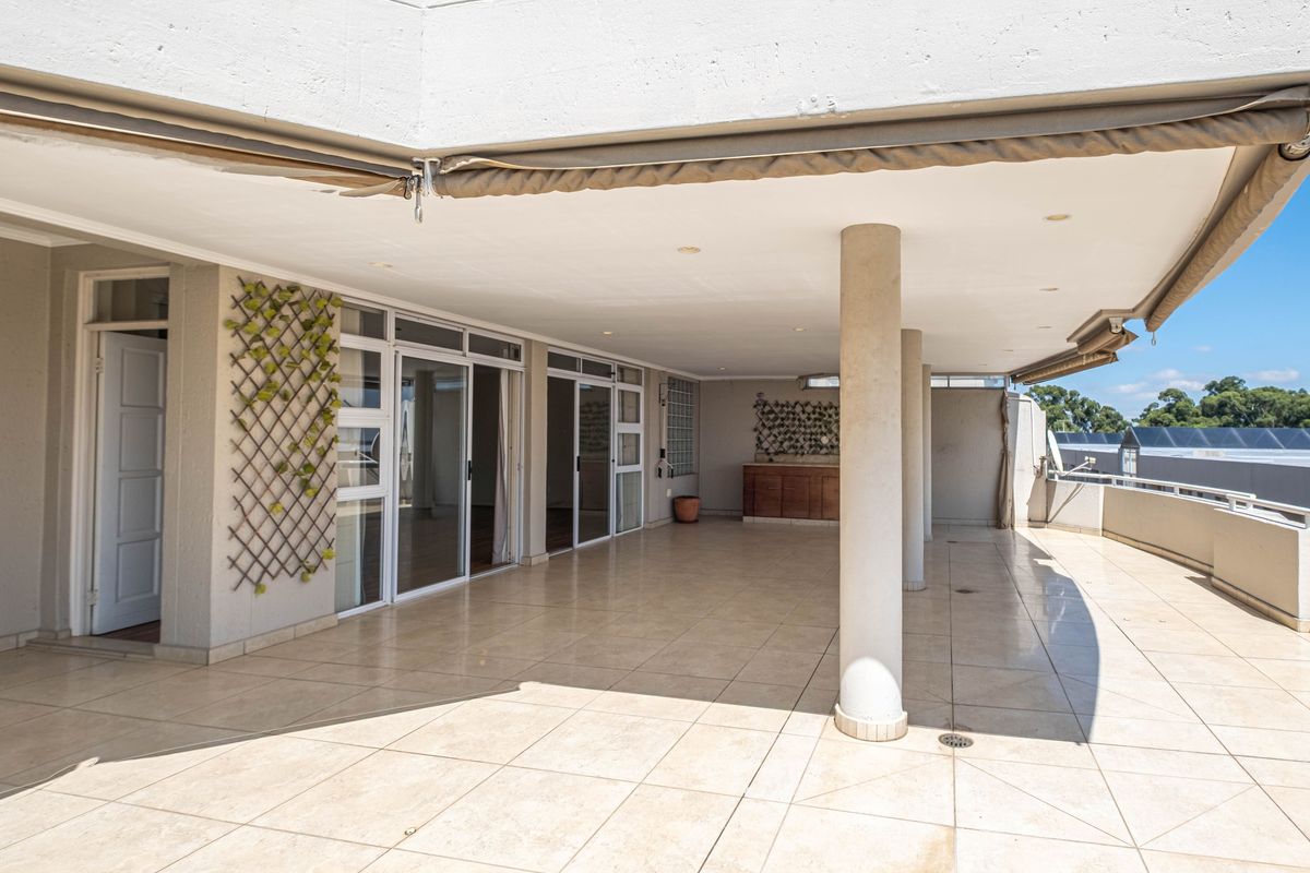 Luxury Living Above It All - Photo 5