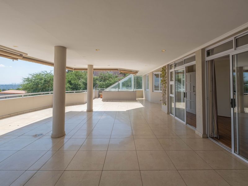 Luxury Living Above It All - Photo 7