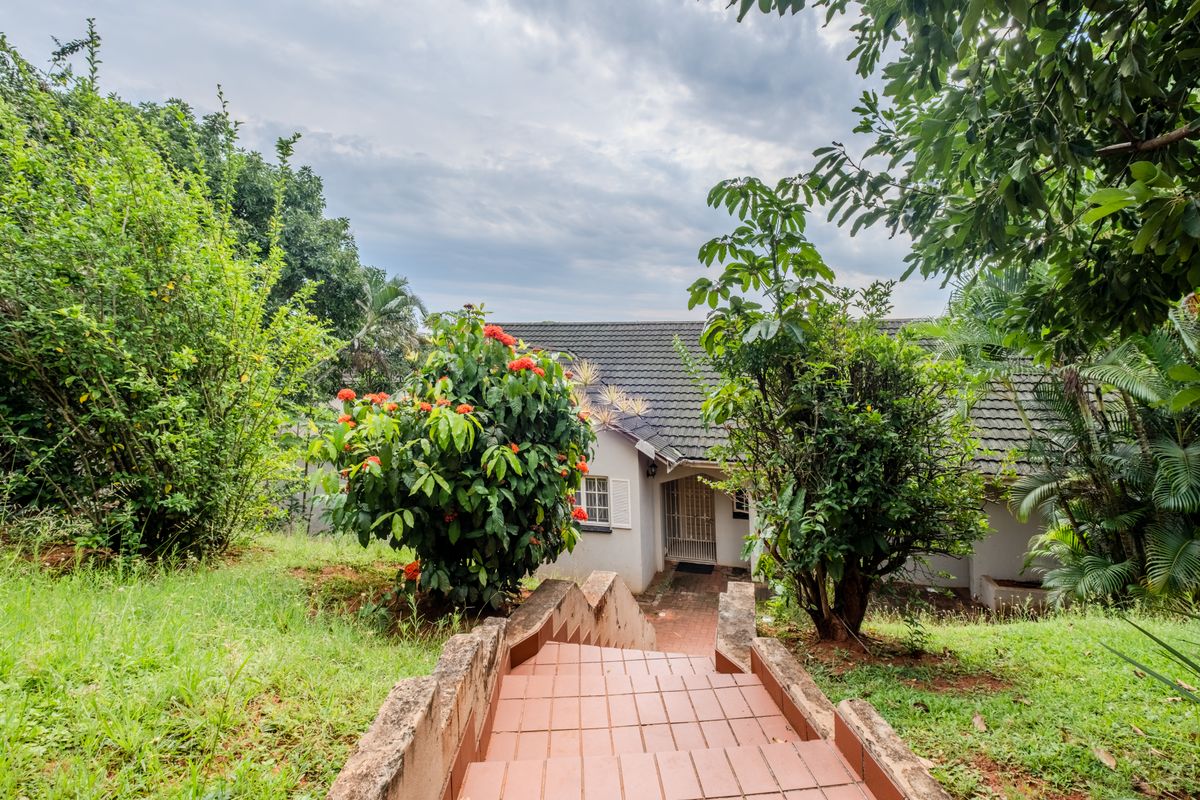 Family home to make your own - Photo 2