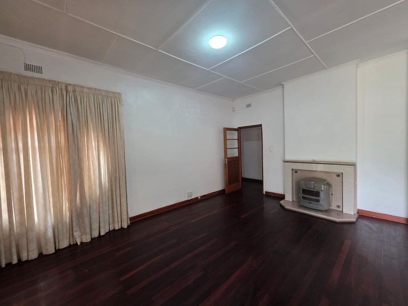 Spacious & Charming 3-Bedroom Home with Massive Yard - Photo 2