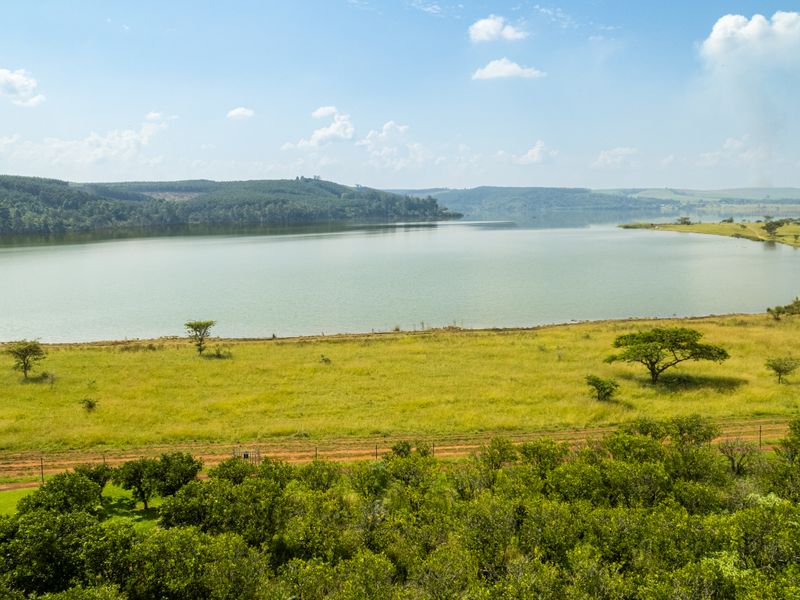 Exclusive Dam-Facing Vacant Land in Orangewood Estate Albert Falls - Photo 3
