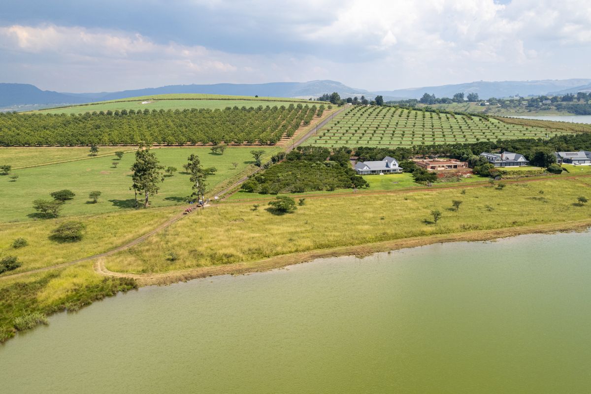 Exclusive Dam-Facing Vacant Land in Orangewood Estate Albert Falls - Photo 2