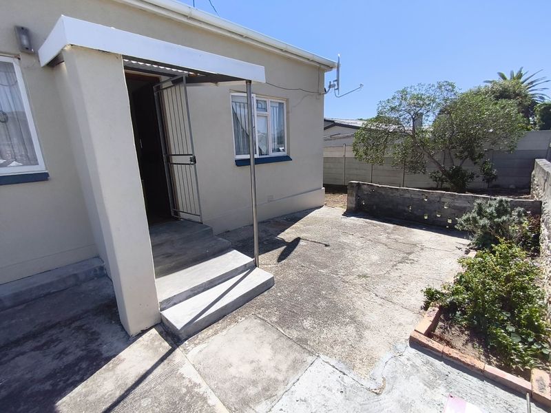 House For Sale In Gansbaai - Photo 3
