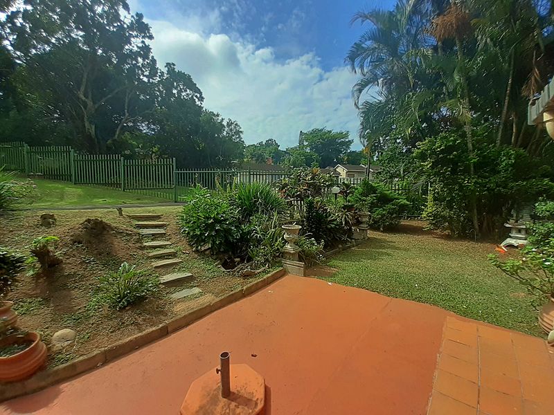 3 Bedroom House For Sale in Astra Park - Photo 2