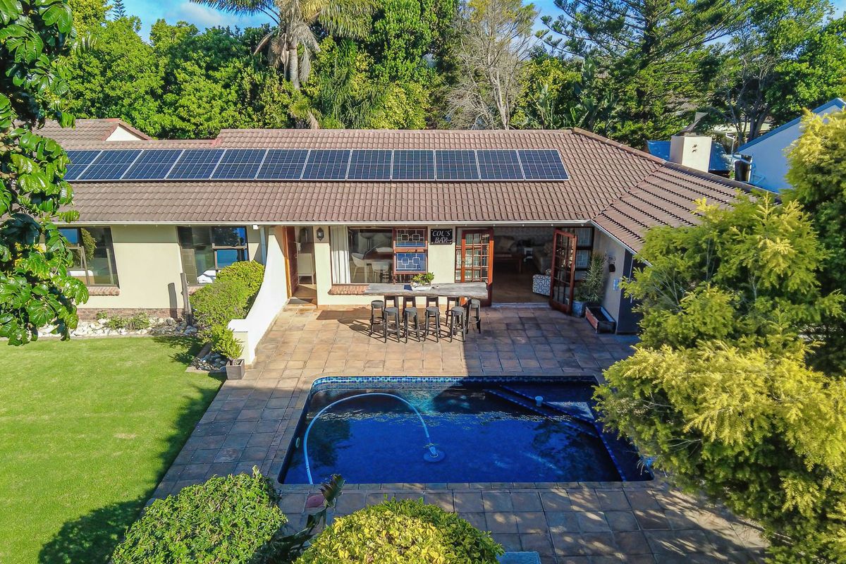 Off grid move in ready family home - Photo 2