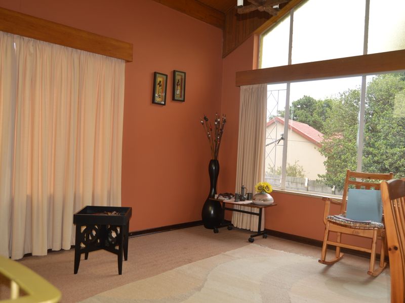 Magnificent 3 Bedroom With Study / Office - Photo 7