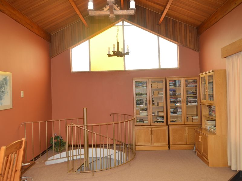 Magnificent 3 Bedroom With Study / Office - Photo 6