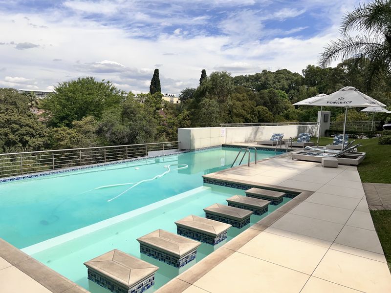 Luxury Two Bedroom Apartment for sale in The Regency - Alphen Park - Photo 7