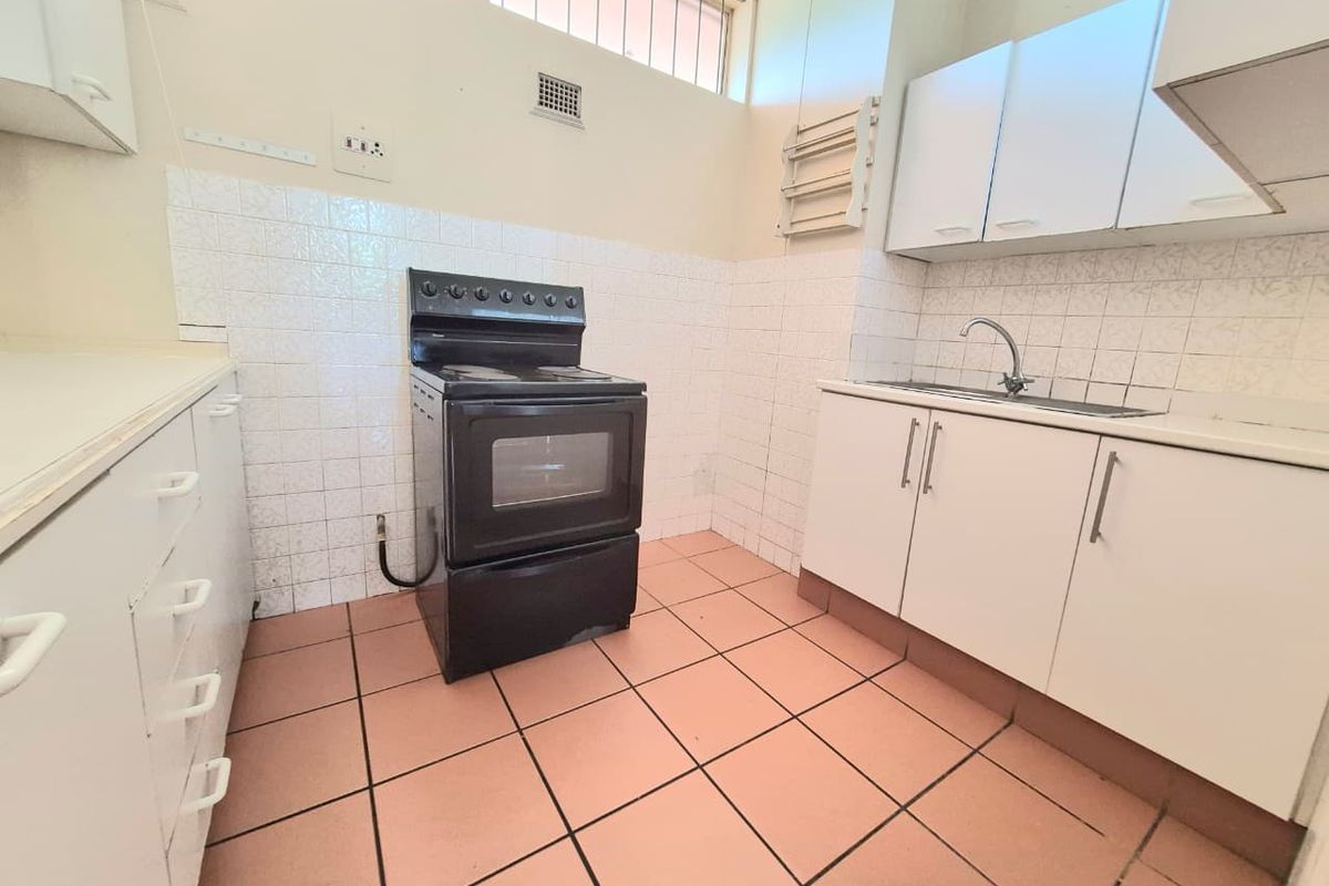 1 bedroom flat - Photo 4