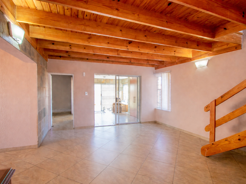 Secure Estate Living with Generator, Pool & Spacious Entertaining Areas in Glen Marais - Photo 6