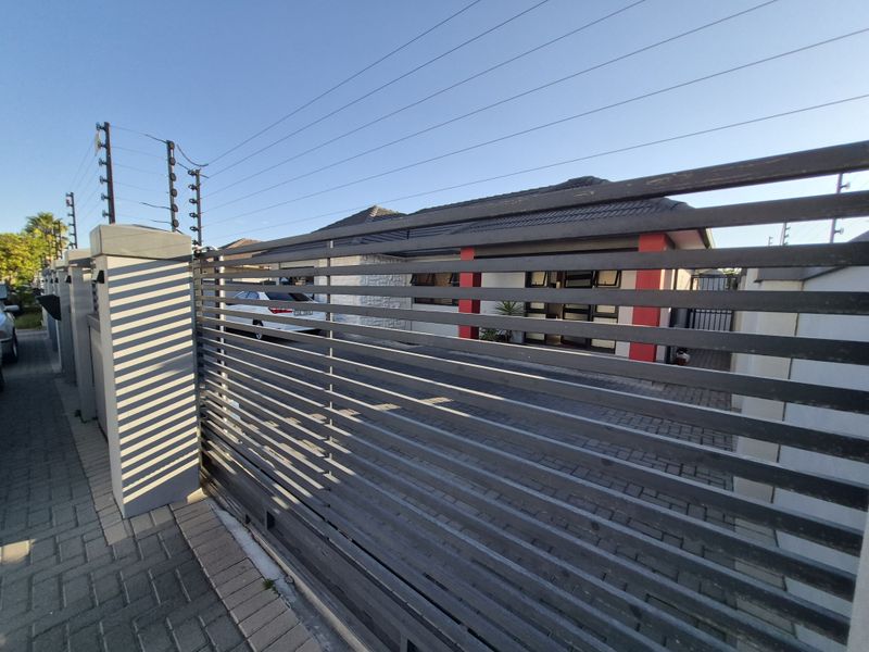 Modern 3 bedroom & 2 bathrooms - Photo 2