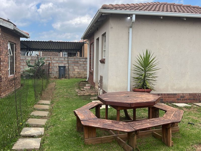 A two bedroom house for sale in Sharon park - Photo 9