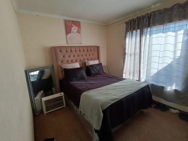 A two bedroom house for sale in Sharon park - Photo 6