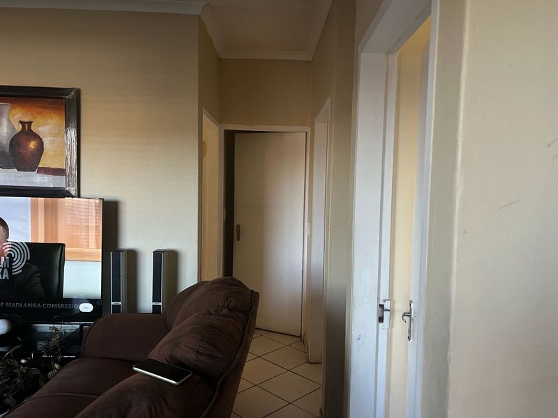 A two bedroom house for sale in Sharon park - Photo 10
