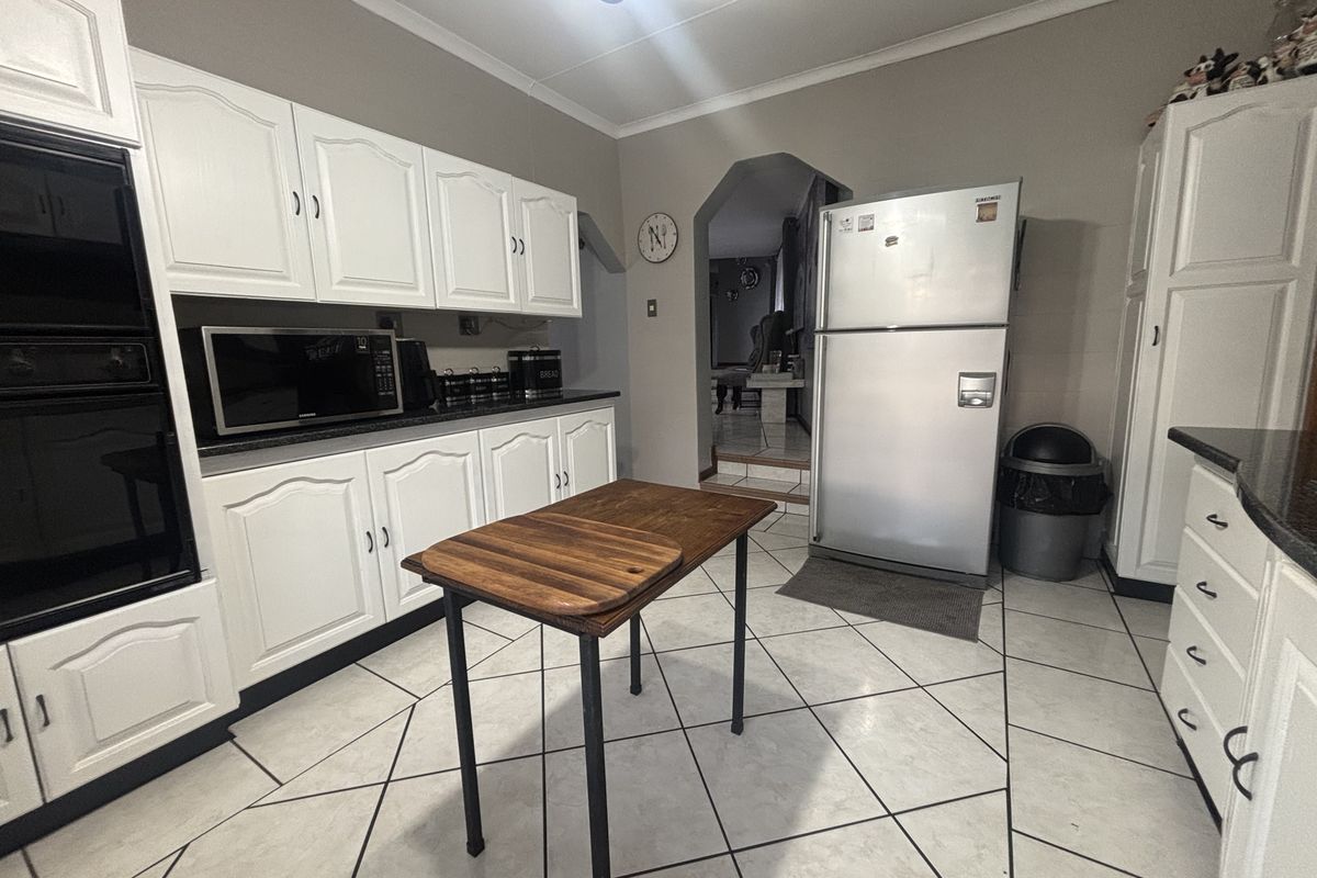 Location is key - Photo 4