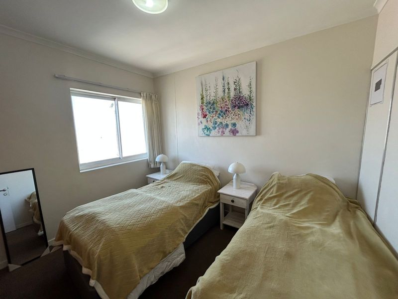 Beachfront  Apartment - Blouberg - Photo 10