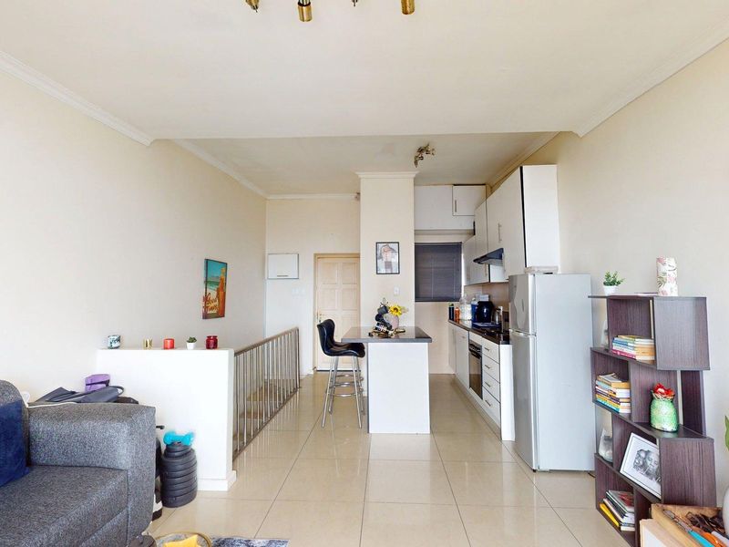 Charming 1-bedroom apartment for sale in Richmond Hill, Gqeberha—perfect for first-time buyers! - Photo 5