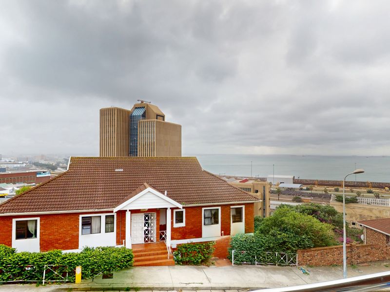 Charming 1-bedroom apartment for sale in Richmond Hill, Gqeberha—perfect for first-time buyers! - Photo 6