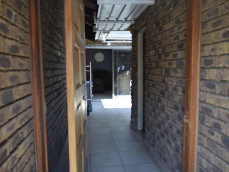 Townhouse for sale in Boksburg North - Photo 4