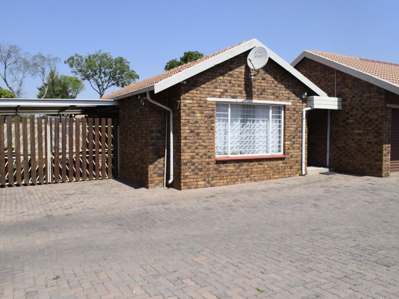 Townhouse for sale in Boksburg North - Photo 3