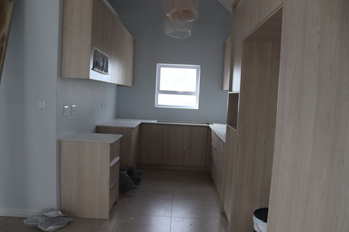 3 Bedroom House for Sale in Lampiesbaai, St Helena bay - Photo 5