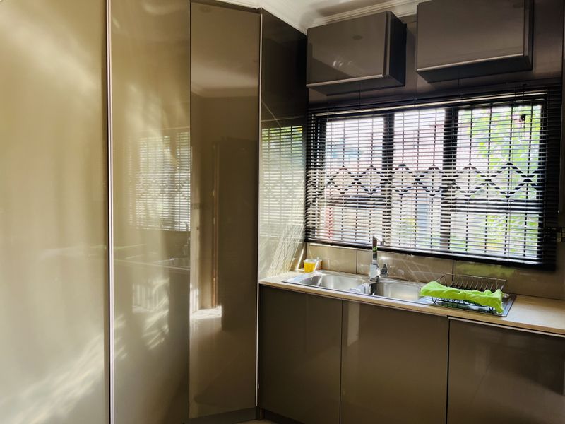 Style, Class and Comfort Living at your doorstep! - Photo 9