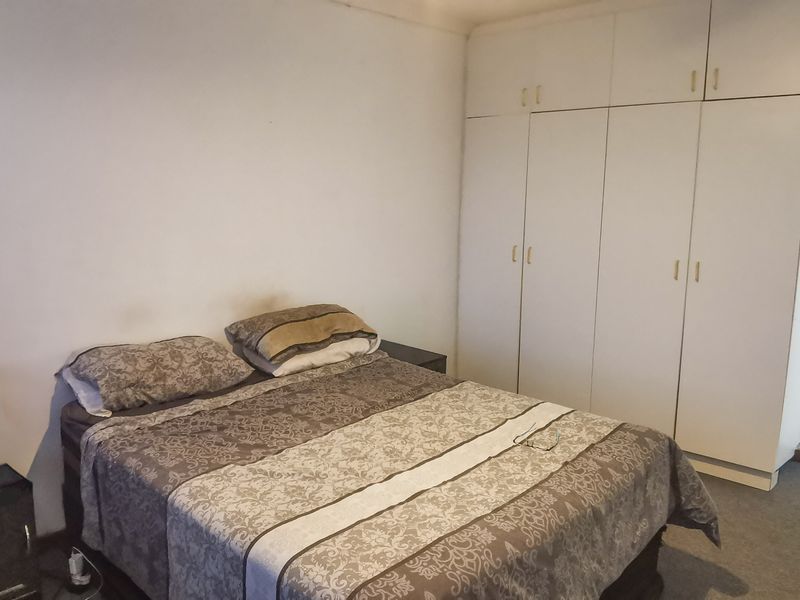 Well-Priced 2-Bedroom Apartment in Villa Santarini – Ideal for First-Time Buyers or Investors - Photo 10