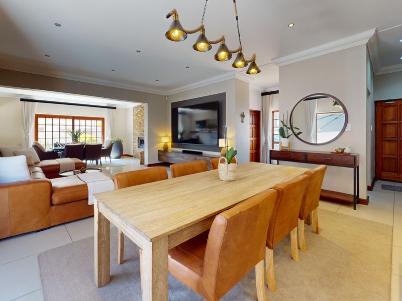 Exquisite Family Home in Prime Location! - Photo 8