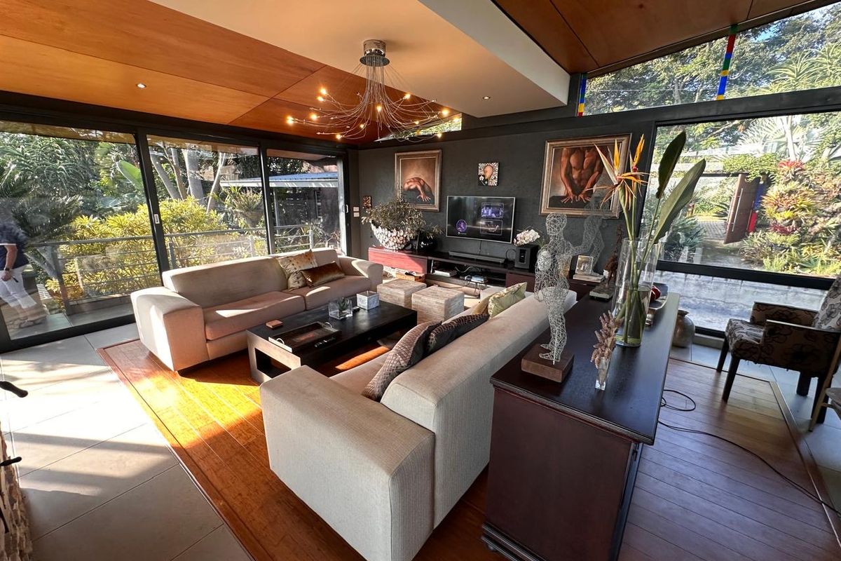 1.5 HECTAR WITH MODERN DWELLIG NEAR BATELEUR ESTATE - Photo 5