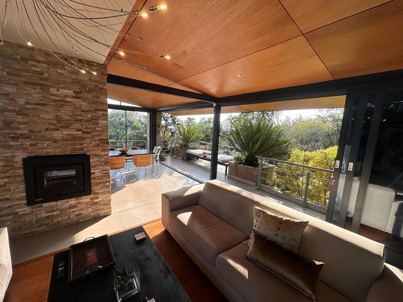 1.5 HECTAR WITH MODERN DWELLIG NEAR BATELEUR ESTATE - Photo 3