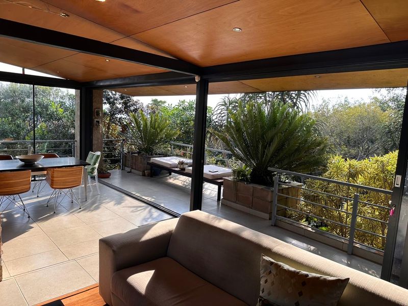 1.5 HECTAR WITH MODERN DWELLIG NEAR BATELEUR ESTATE - Photo 8