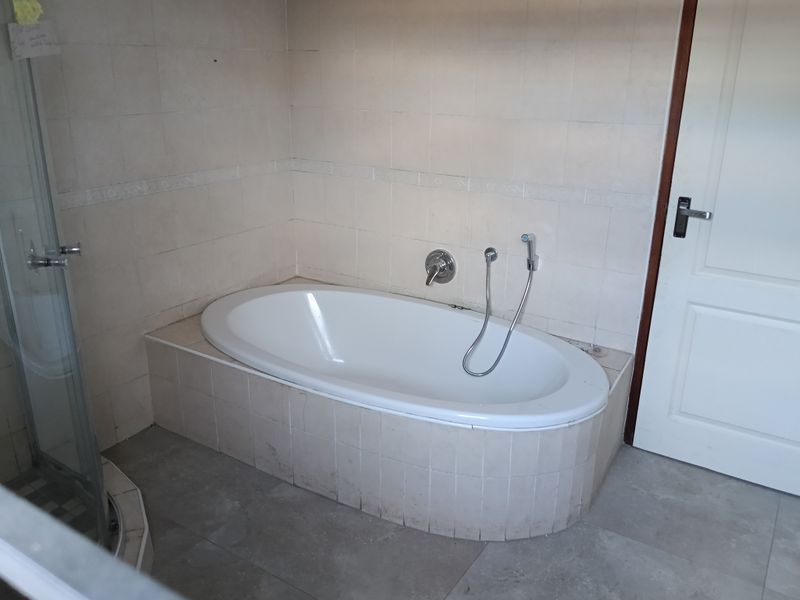 Freestanding simplex home with Solar Geyser In Complex - Photo 6