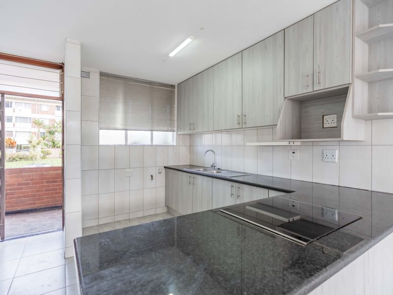 Investment Ready! Modern 1-Bed Flat with 2 Parking Bays - Photo 9