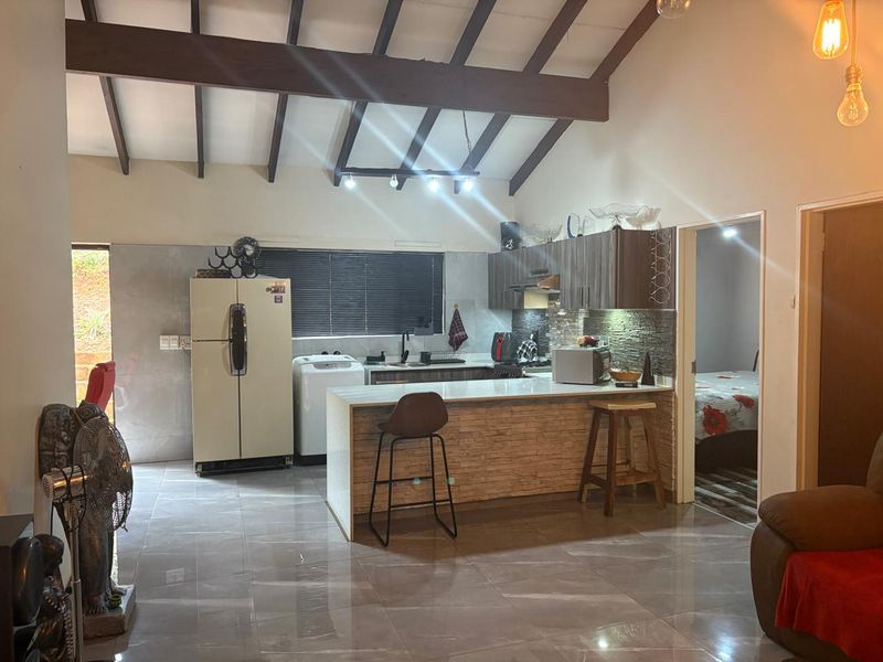 Charming Three Bedroom Townhouse in Popular Complex - Photo 9