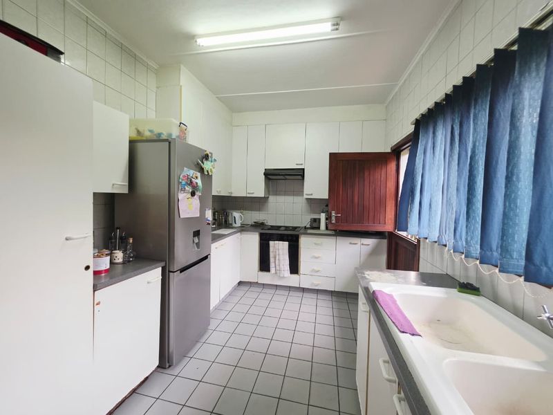 3 bedroom house with outbuilding - Photo 6