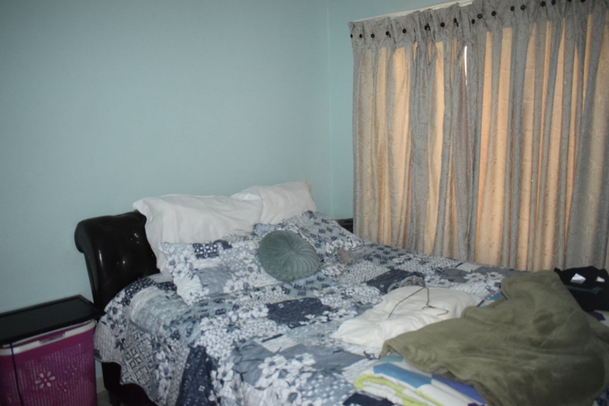 Modern 3 bedroom ground unit for sale in Parkrand - Photo 4