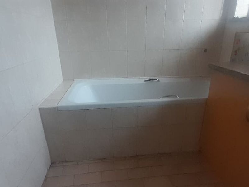 Family home up for grabs - Photo 9