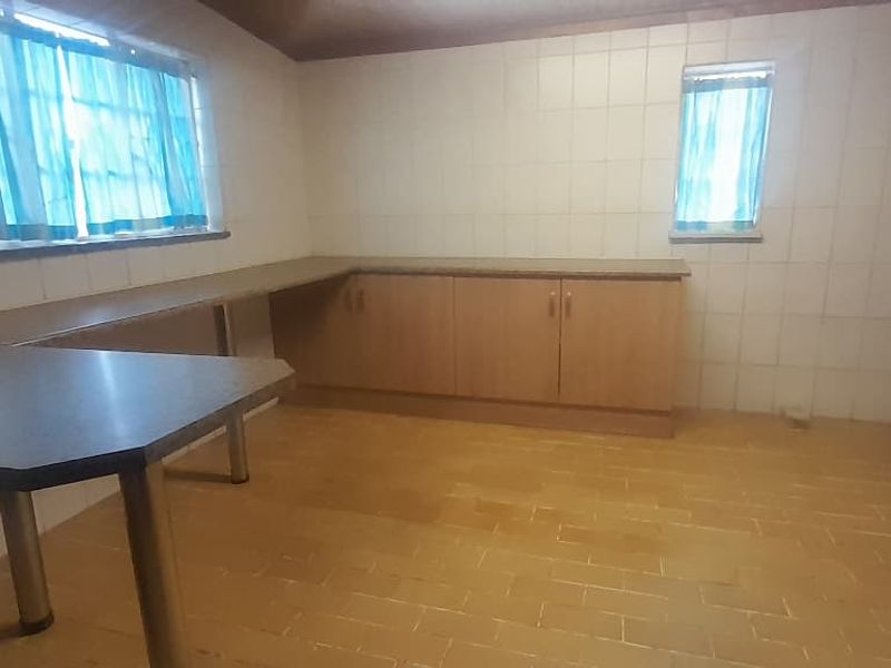 Family home up for grabs - Photo 8