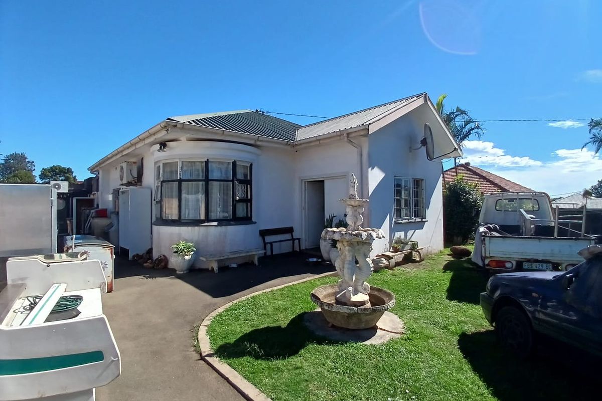 3 Bedroom 2 bathroom house in Vincent - Photo 3