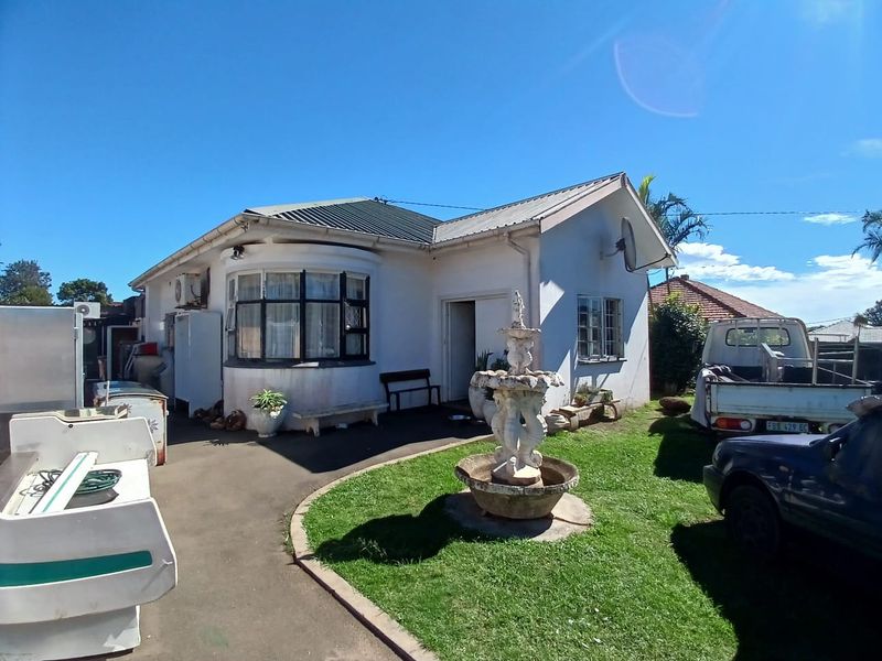 3 Bedroom 2 bathroom house in Vincent - Photo 3