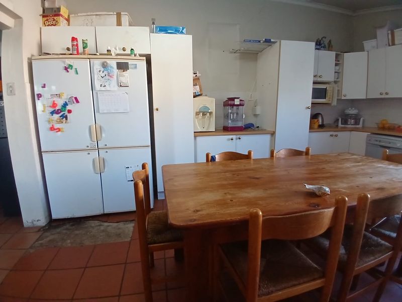 3 Bedroom 2 bathroom house in Vincent - Photo 10