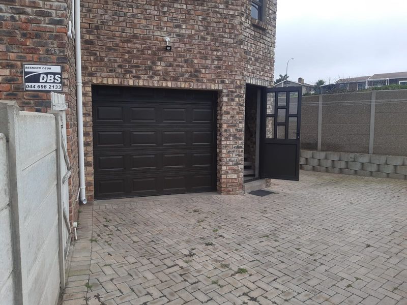Apartment Rental Monthly In Mossel Bay - Photo 2