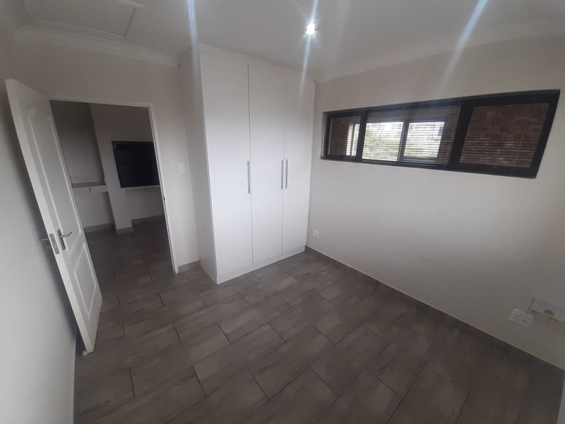 Apartment Rental Monthly In Mossel Bay - Photo 8