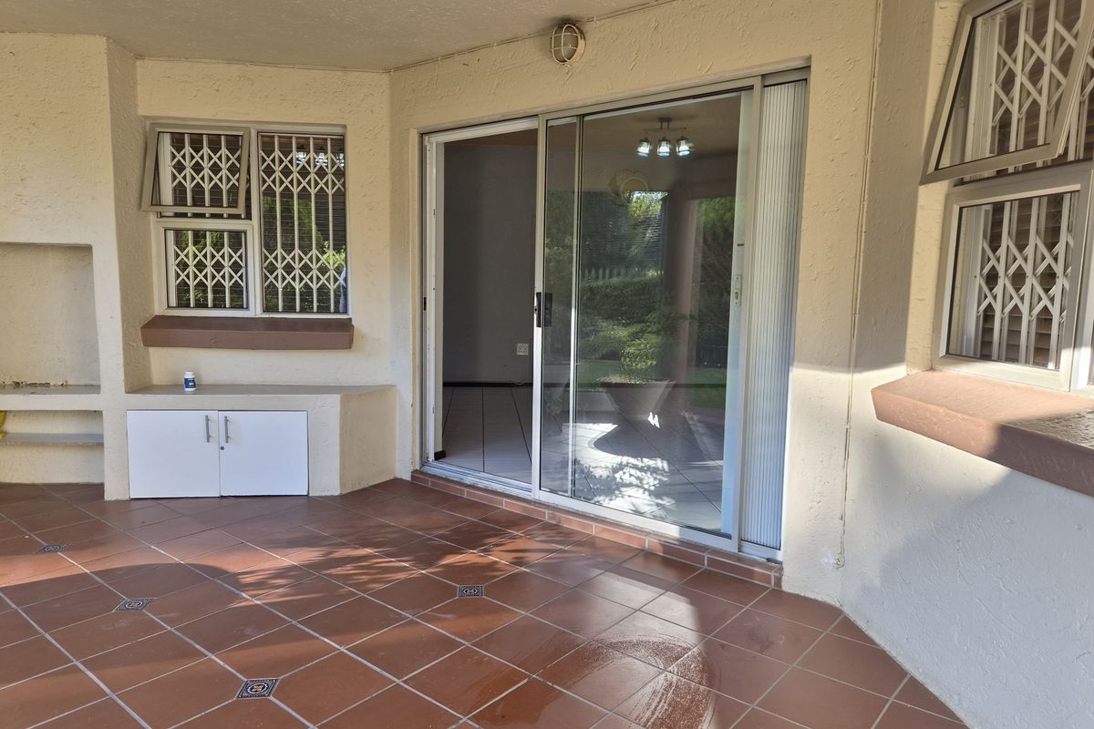 Large, Private, Garden Unit! - Photo 4