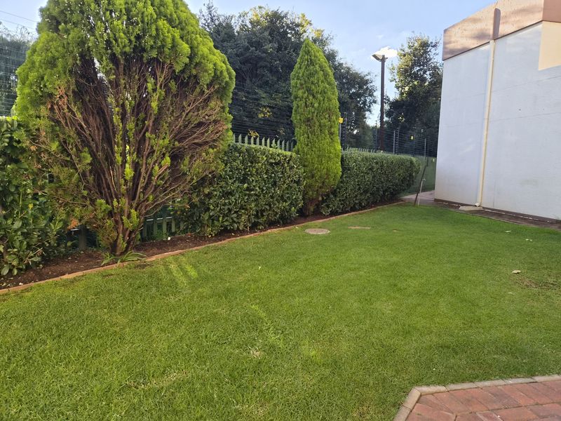 Large, Private, Garden Unit! - Photo 2