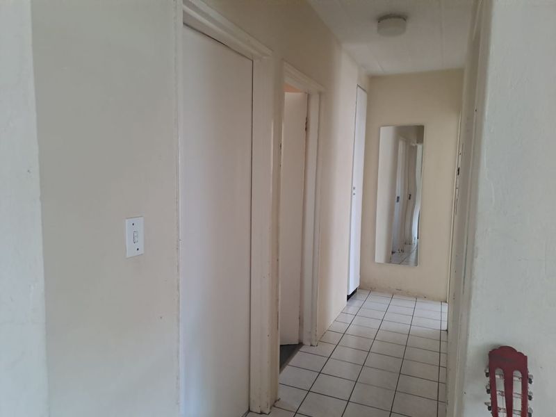 Ground Floor Gem with Private Garden - Photo 7