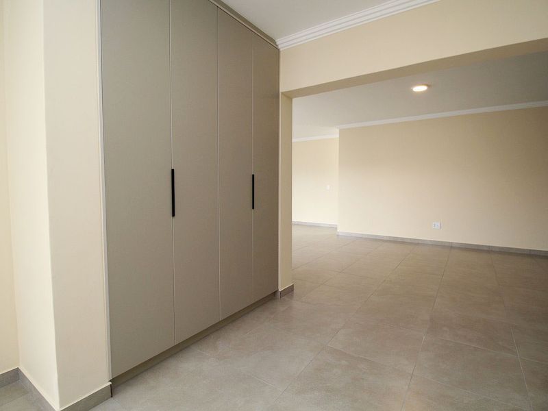 A brand new 3 bedroom home in Blue Lagoon Security Estate in Langebaan - Photo 6