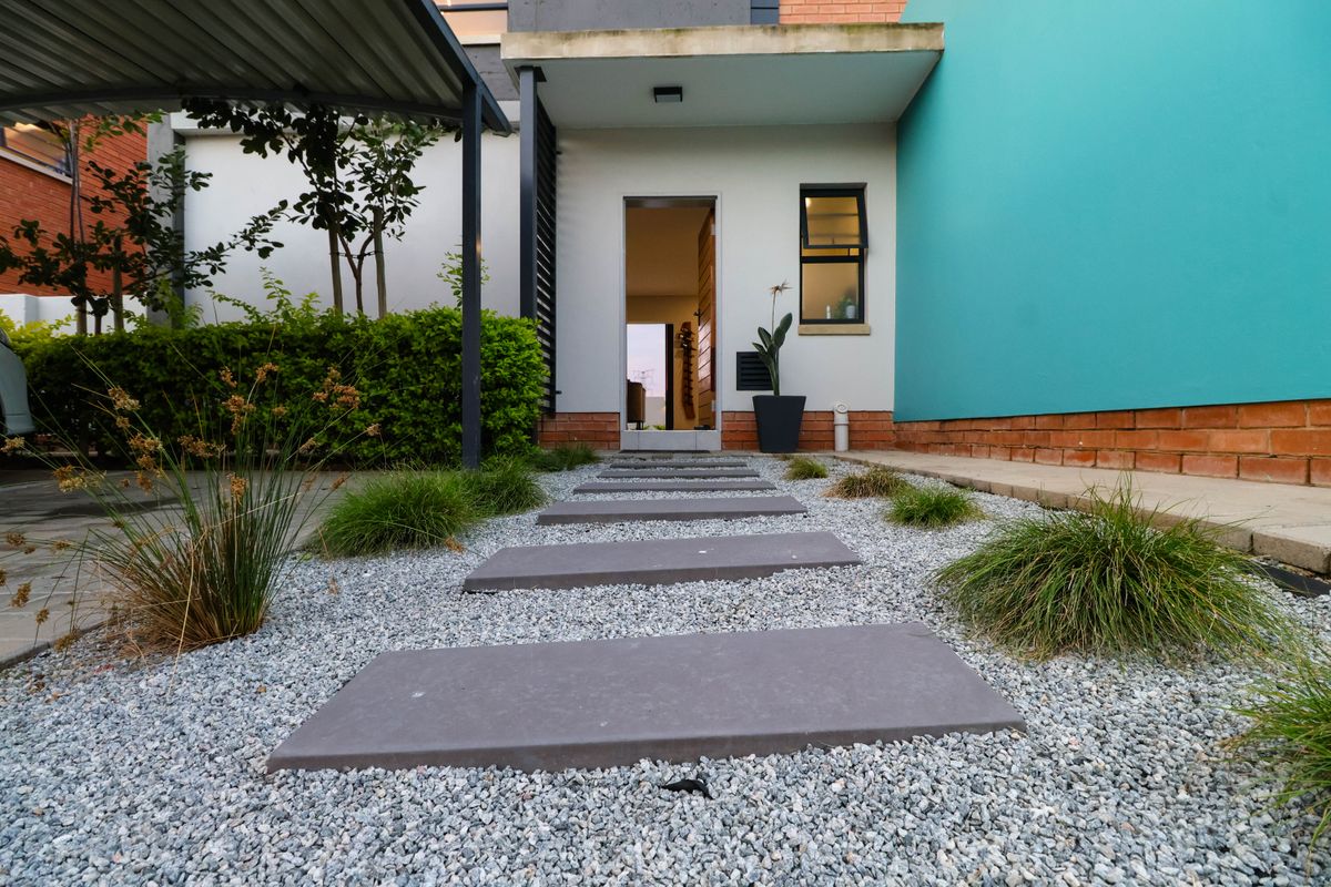 Bidding to start from R1950000!! Live Luxury Auction! Modern Upscale Family Home in Lifestyle Estate - Photo 3